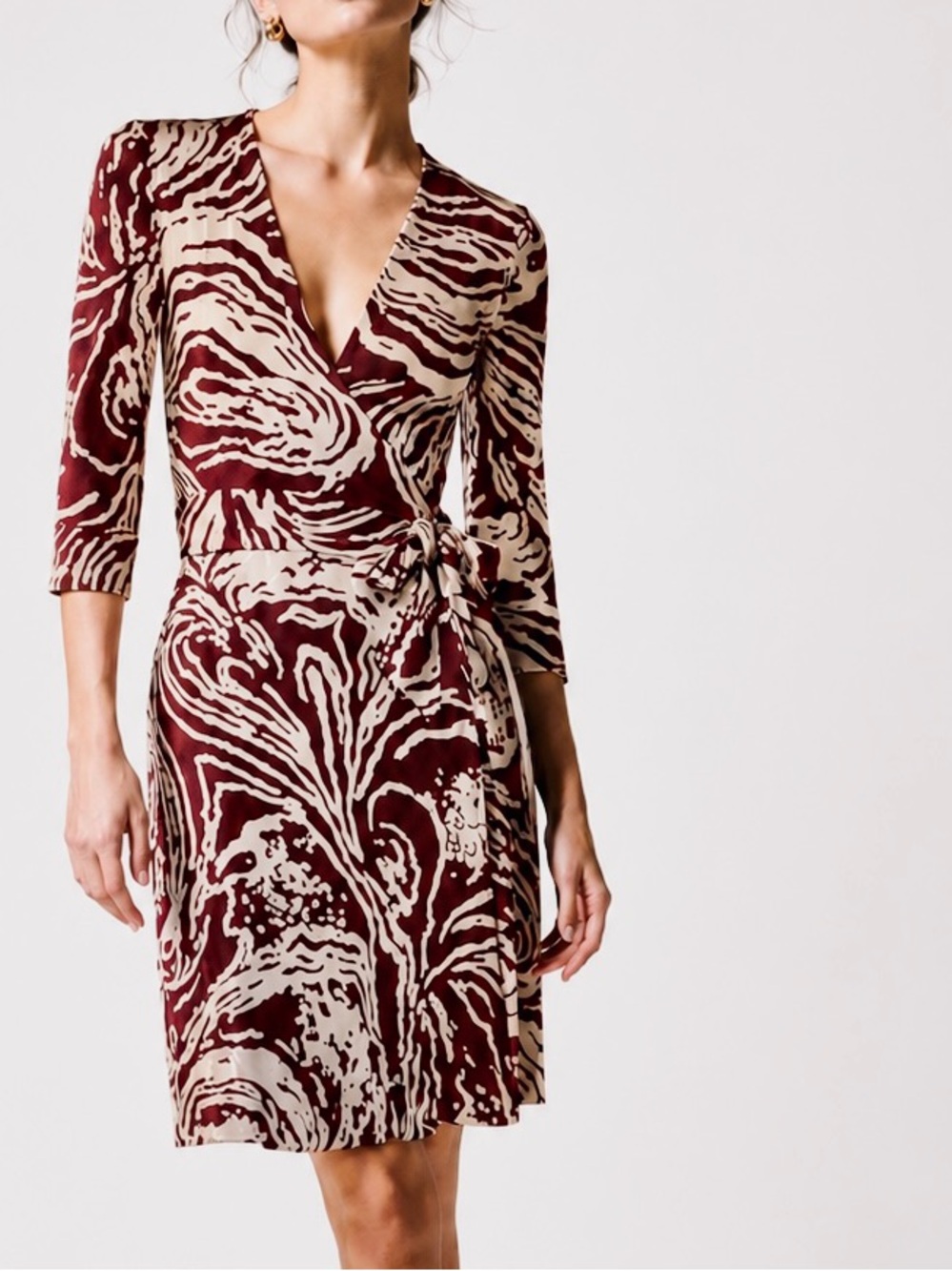 DVF DIANE VON FURSTENBURG 100% Silk Brown & Cream Wrap Midi Dress